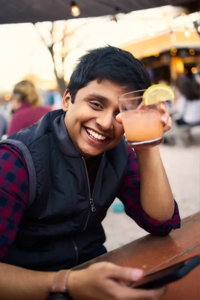 Portrait photography in Austin by Eli Samuel - Online Dating Photographer